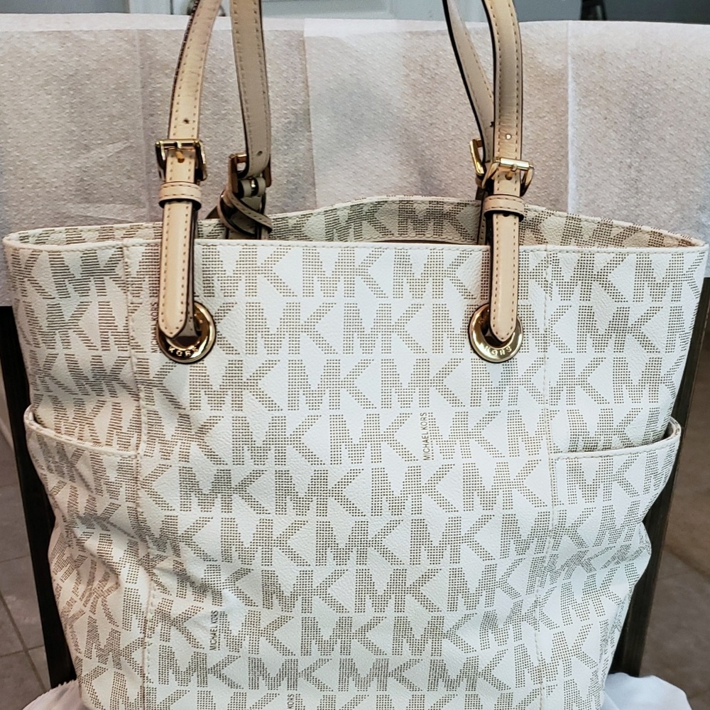 Michael Kors Handbag